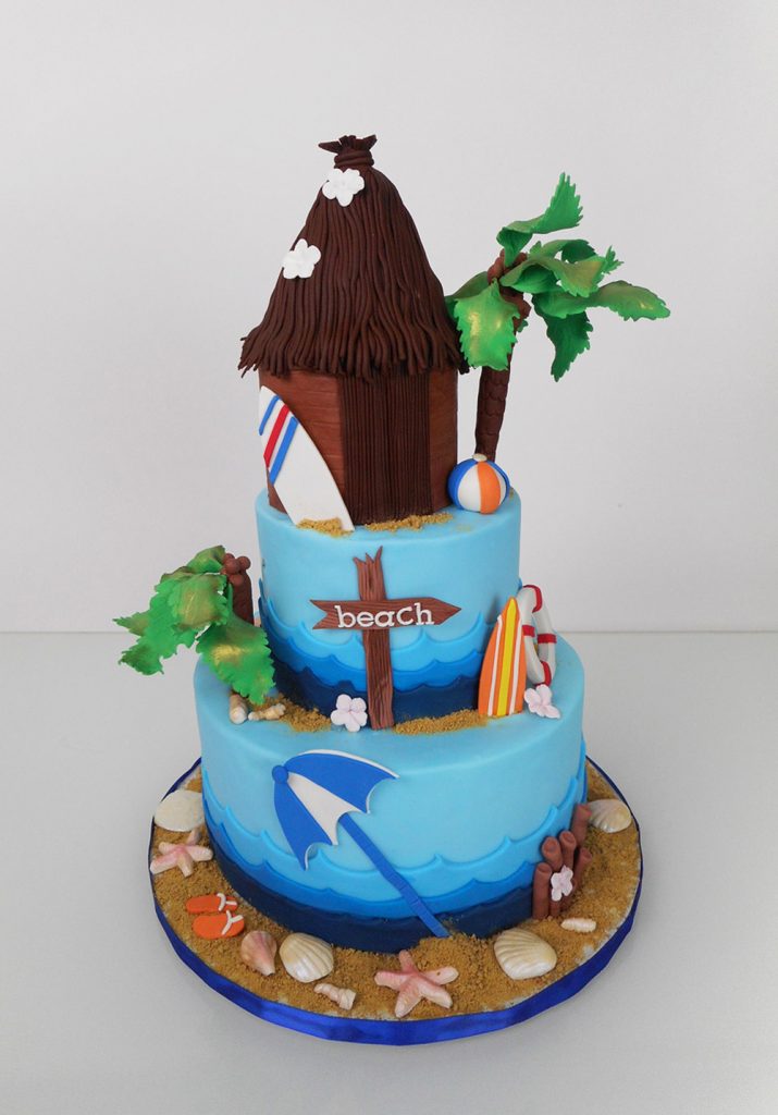 Beach-cake-with-tiki-hut