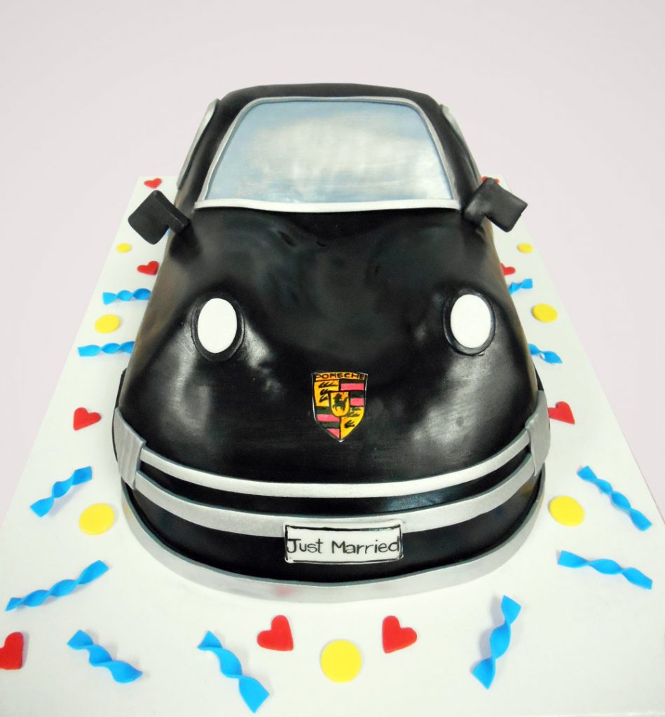 GroomPorscheCake